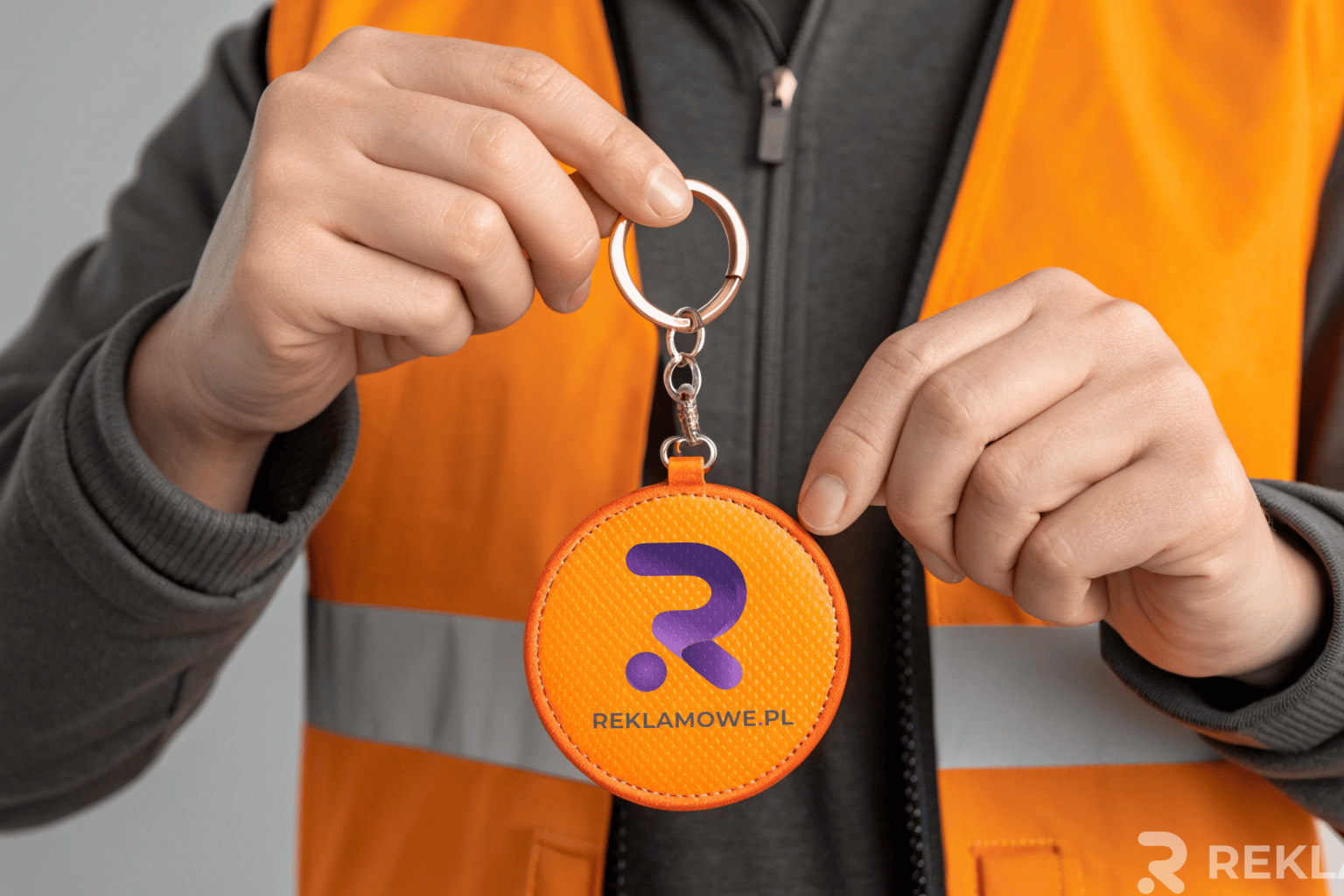 Odblaski reklamowe w praktycznym zastosowaniu